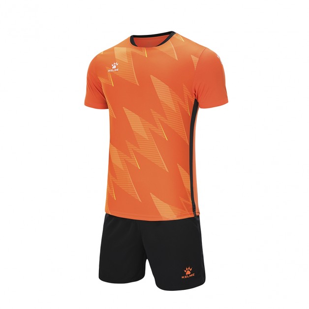 Комплект Kelme футбольної форми MADRID 8251ZB1004.9907