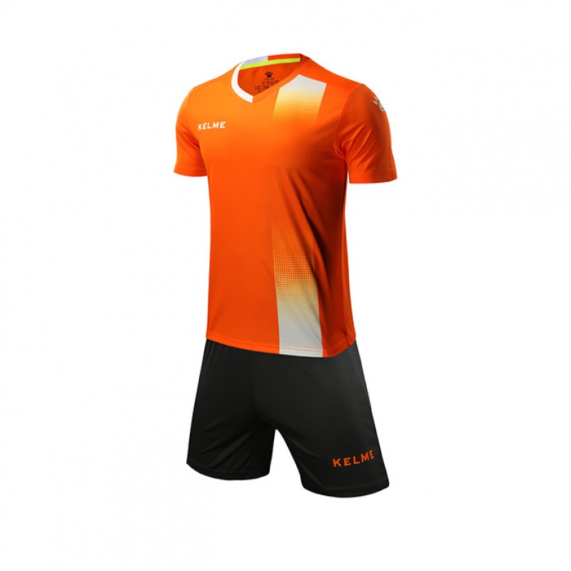 Комплект футбольної форми оранжево-білий к/р KELME ALICANTE 3881020.9910