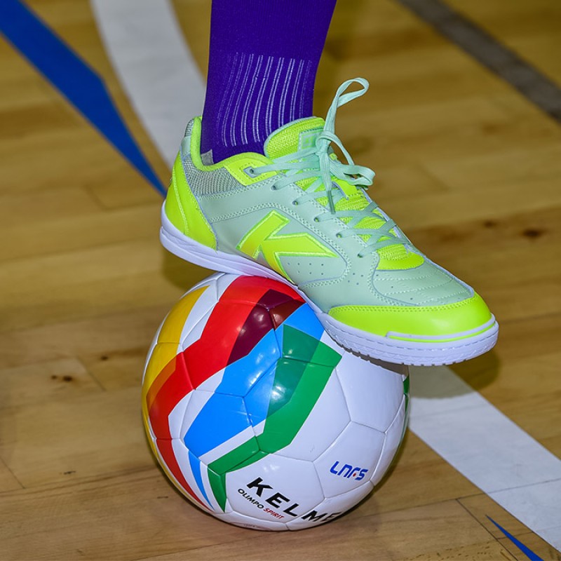 Футзалки    Kelme салатовые PRECISION ELITE 55.871.222