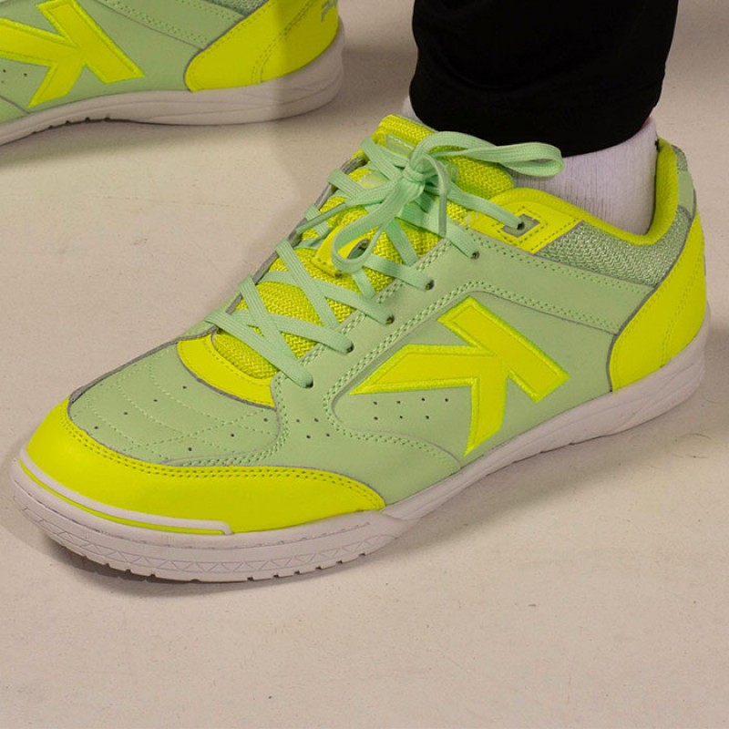 Футзалки    Kelme салатовые PRECISION ELITE 55.871.222