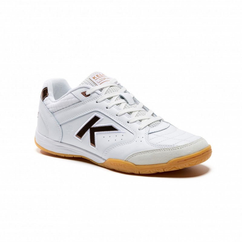 Футзалки  Kelme  бело-золотые LIGA PRO 55.969.0630