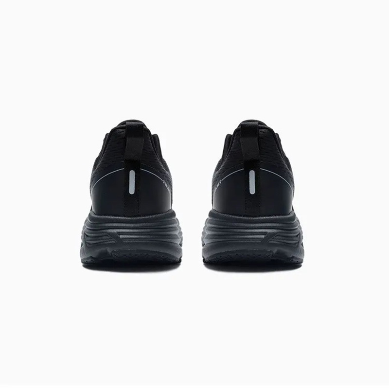Кроссовки Kelme черные 8535YX5044.9061