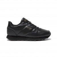 Кроссовки Kelme черные VICTORY 52.186.0026G