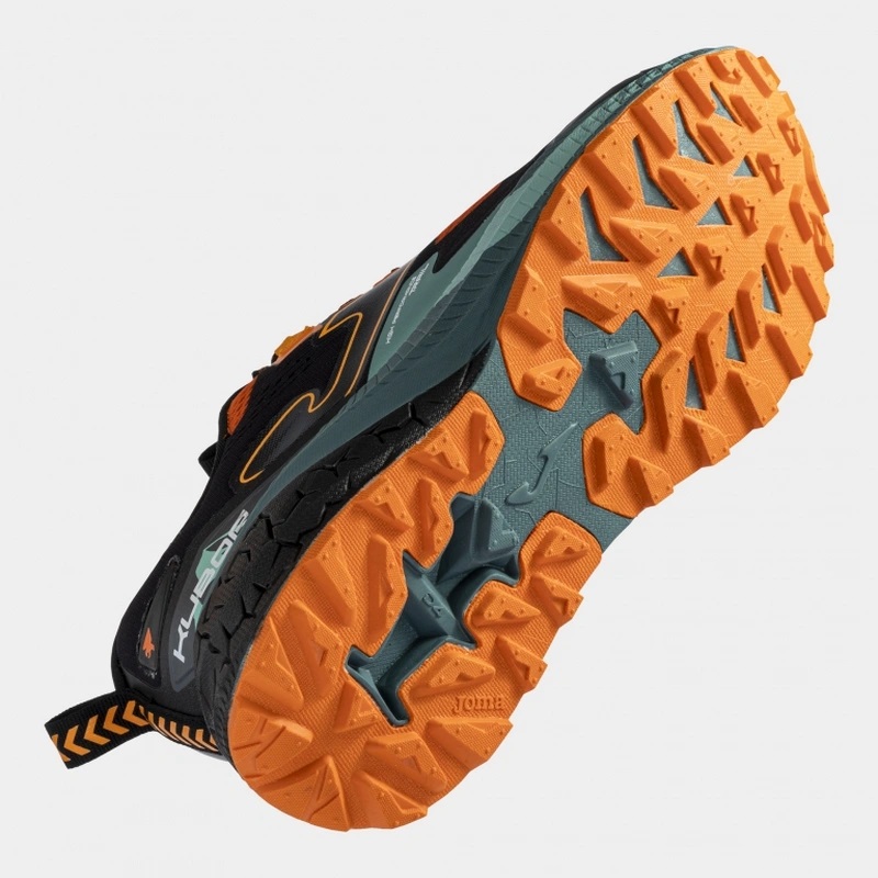 Кросівки чоловічі Joma трейлові чорні KUBOR TKKUBS2401