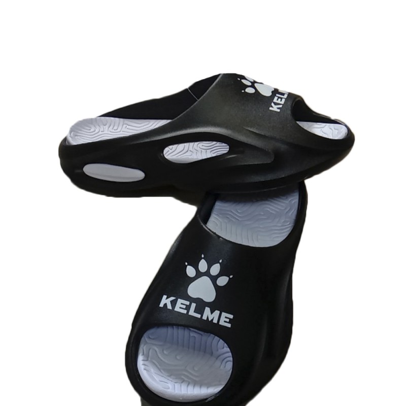 Тапки черные KELME 7325LT5112.9003