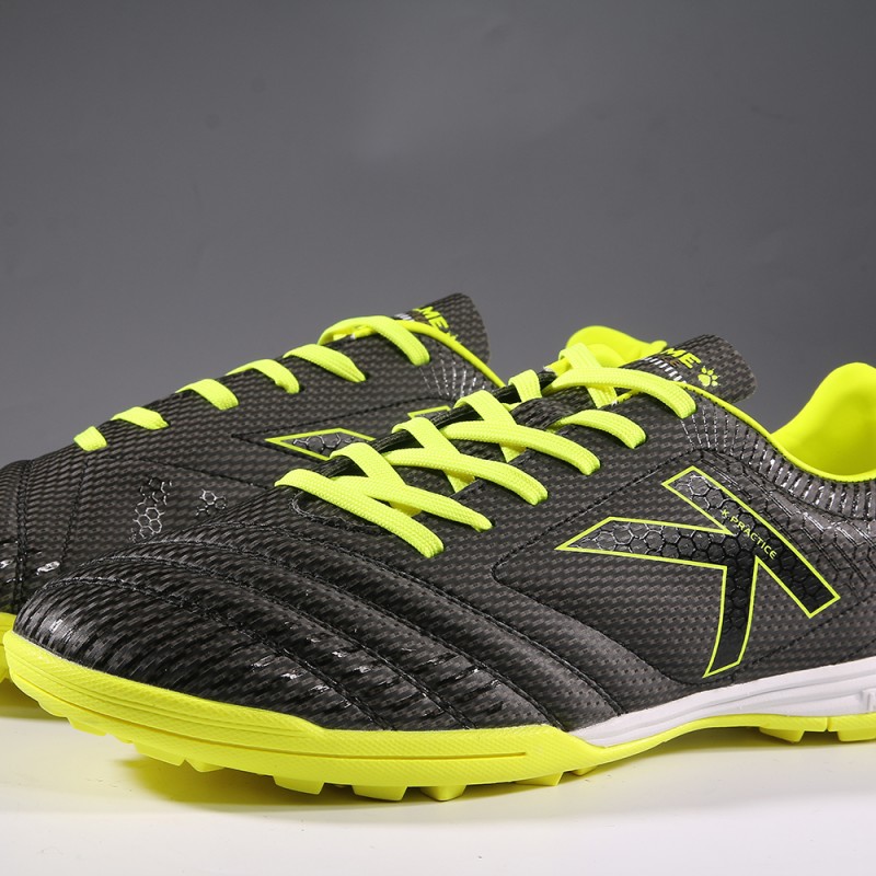 Сороконожки  Kelme  PRACTICE черные 68831124.9000