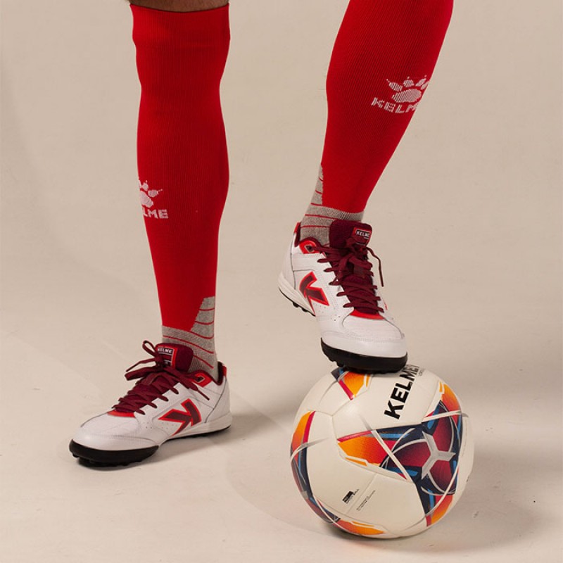 Сороконожки    Kelme бело-красные PRECISION ELITE 55.923.140