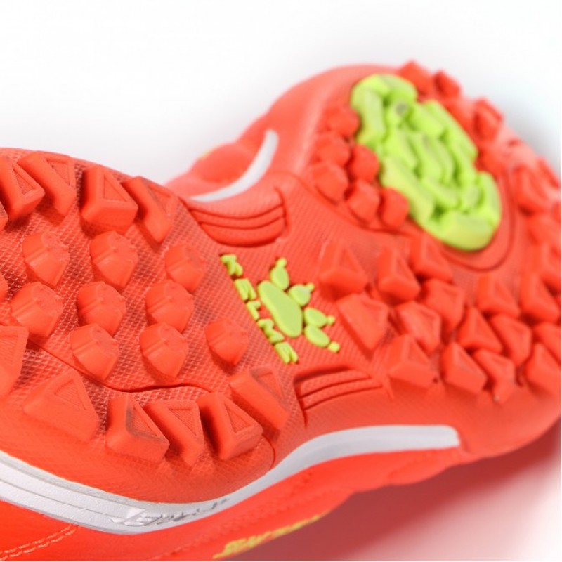 Сороконожки   Kelme  BASIC оранжевые 871701.9907